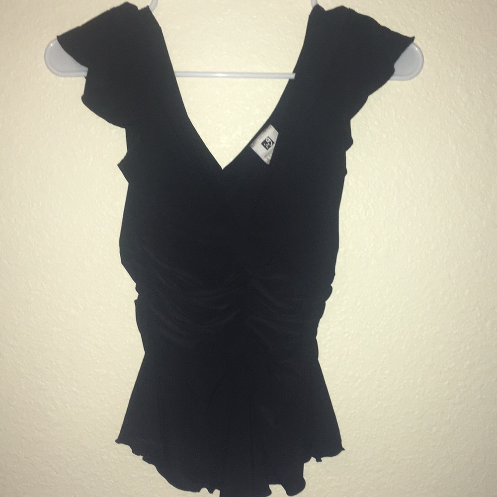 Black ruched flutter sleeve top